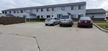 309 Oxford Dr. 1-2 Beds Apartment for Rent Photo Gallery 1